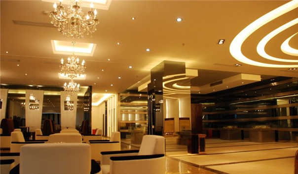 廣安酒店大廳柱子如何裝飾？SMY溫泉酒店裝飾設(shè)計(jì)